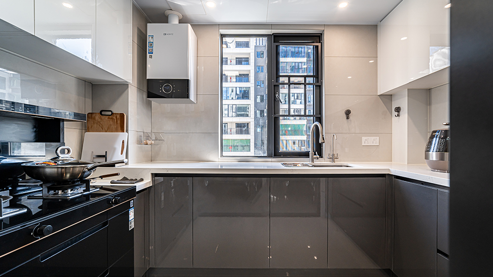 現代輕奢-保利長交錦上